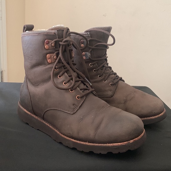 UGG ‘Hannen’ TL Waterproof Boot - Picture 3 of 13